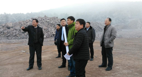 仟億達與葫蘆島市領導不畏嚴寒，共同實地考察勘測及選址